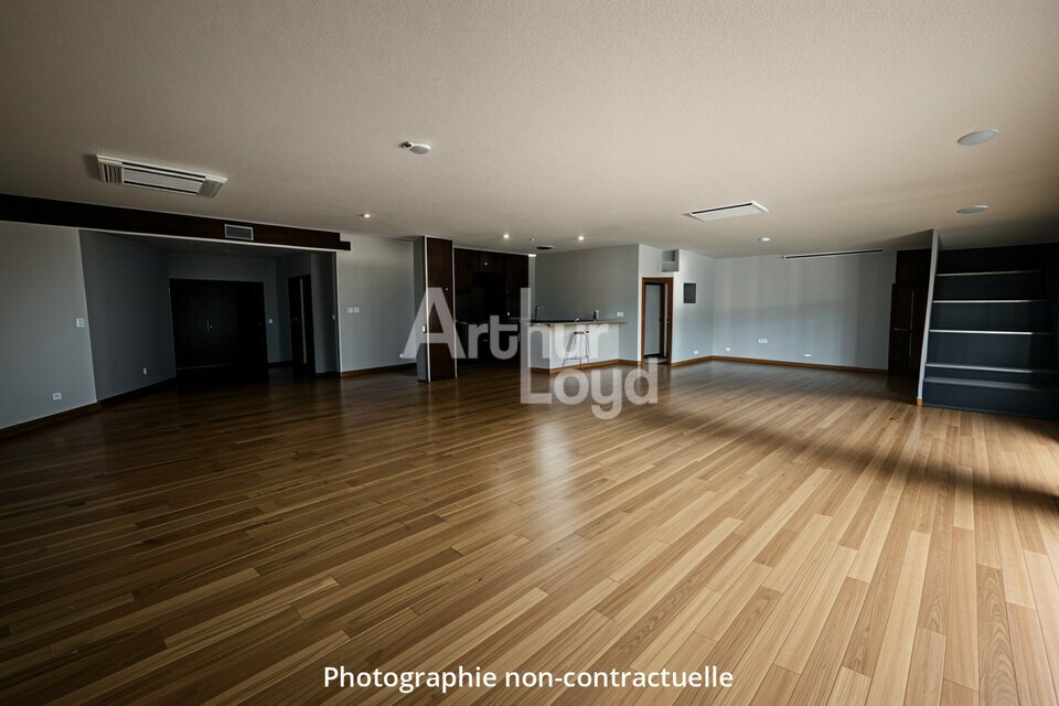 ARTHUR LOYD 2 SAVOIES LOCATION-LOCAL COMMERCIAL-TOURNON-73