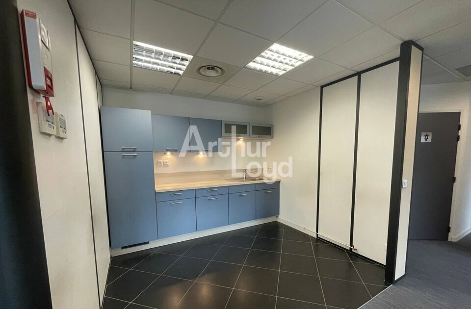 ARTHUR LOYD 2 SAVOIES LOCATION-BUREAUX-CHAMBERY-73