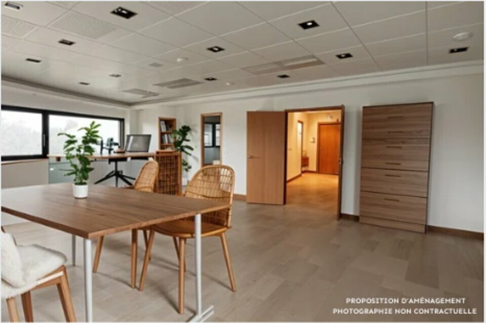 ARTHUR LOYD 2 SAVOIES LOCATION-BUREAUX-CHAVANOD-74