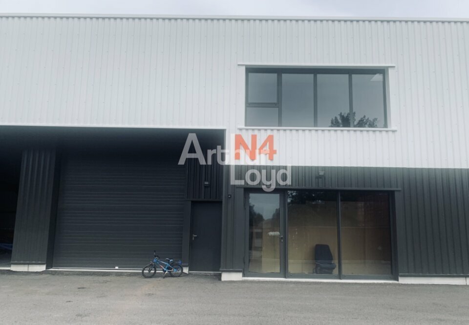 ARTHUR LOYD 2 SAVOIES LOCATION-LOCAL D'ACTIVITE-CHARVONNEX-74