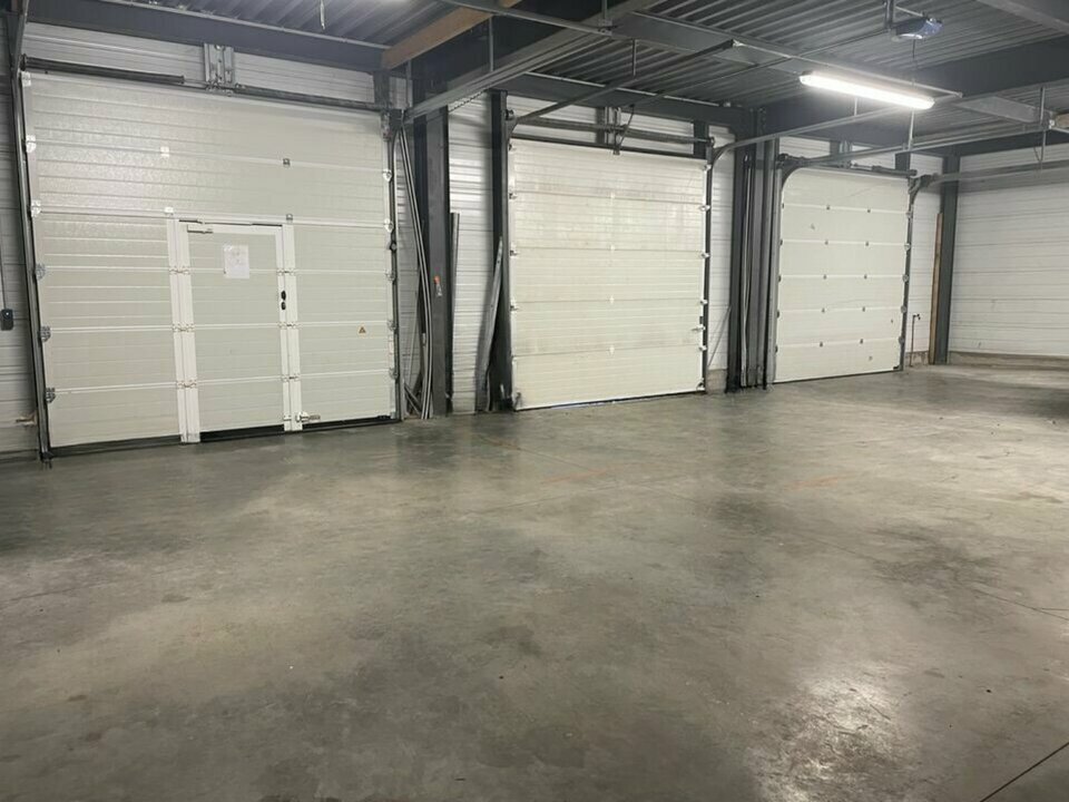 ARTHUR LOYD 2 SAVOIES LOCATION-LOCAL D'ACTIVITE-PONTCHARRA-38