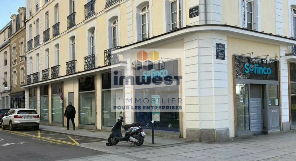 IMWEST LOCATION-LOCAL COMMERCIAL-RENNES-35