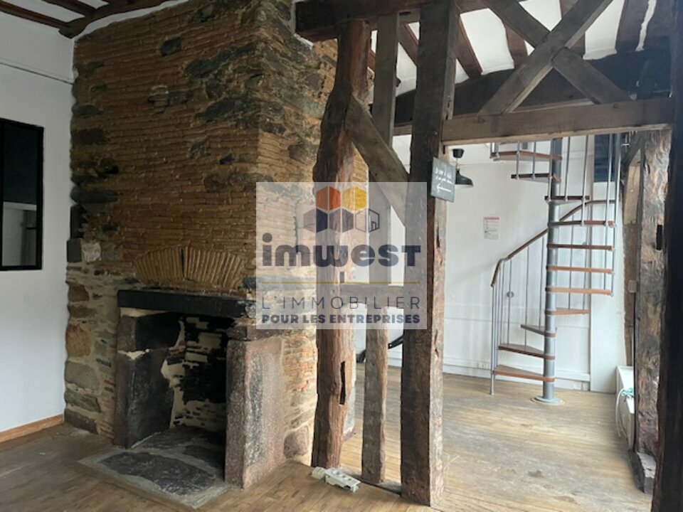 IMWEST LOCATION-LOCAL COMMERCIAL-RENNES-35
