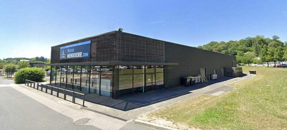 OME IMMOBILIER LOCATION-LOCAL COMMERCIAL-MALEMORT_SUR_CORREZE-19