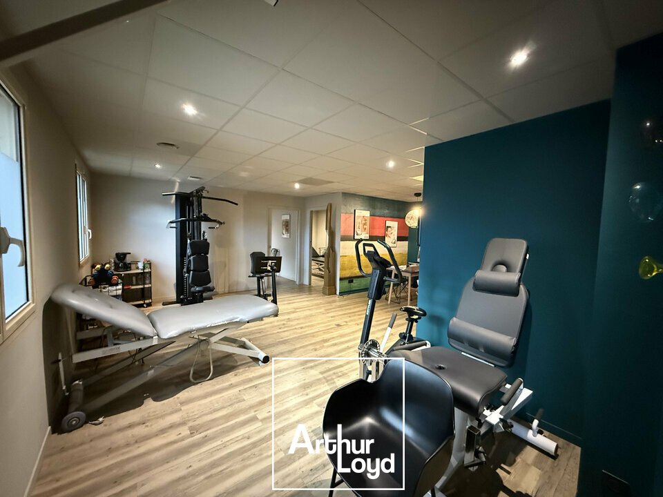OME IMMOBILIER LOCATION-BUREAUX-BRIVE_LA_GAILLARDE-19