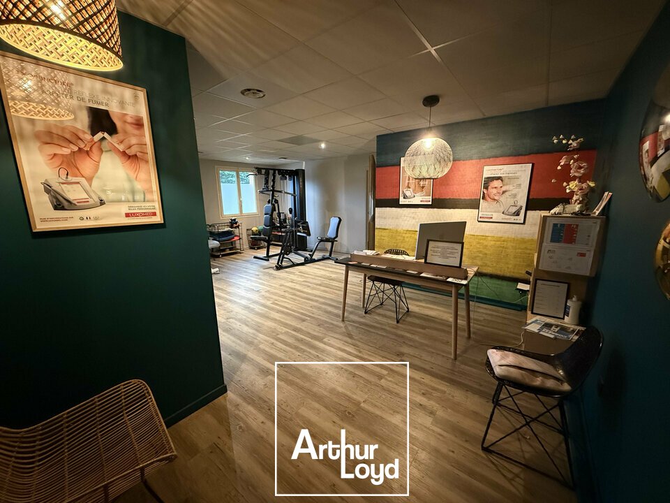 OME IMMOBILIER VENTE-BUREAUX-BRIVE_LA_GAILLARDE-19