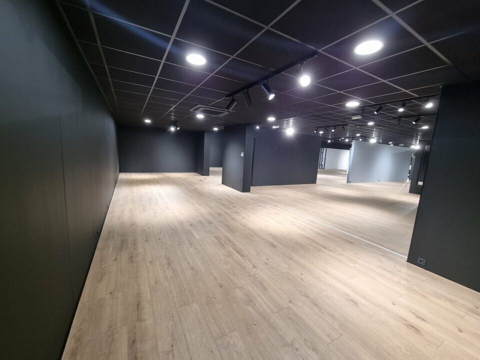 OME IMMOBILIER LOCATION-LOCAL COMMERCIAL-MALEMORT-19