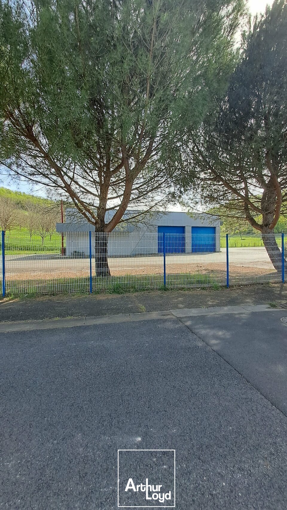 OME IMMOBILIER LOCATION-LOCAL D'ACTIVITE-TERRASSON_LAVILLEDIEU-24