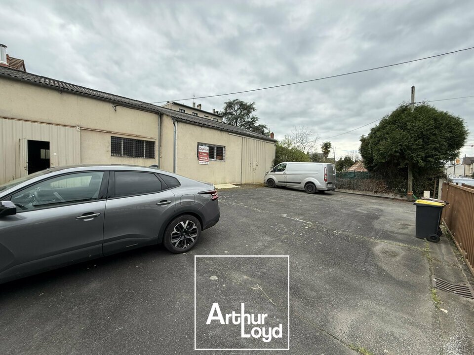 ARTHUR LOYD BRIVE LOCATION-LOCAL D'ACTIVITE-BRIVE-LA-GAILLARDE-19