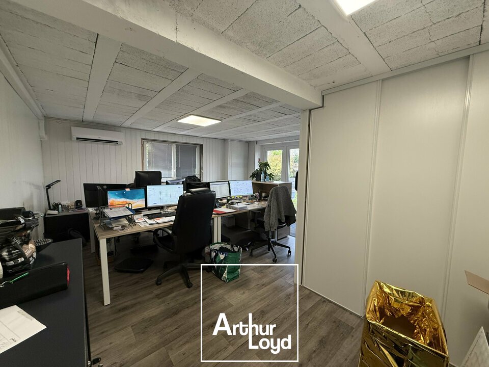 ARTHUR LOYD BRIVE VENTE-BUREAUX-TERRASSON-LAVILLEDIEU-24