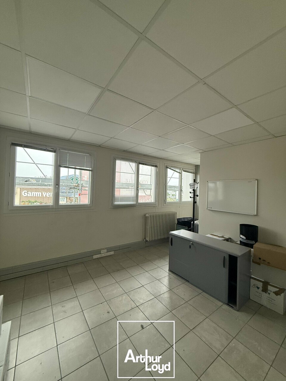 ARTHUR LOYD BRIVE LOCATION-BUREAUX-MALEMORT-19