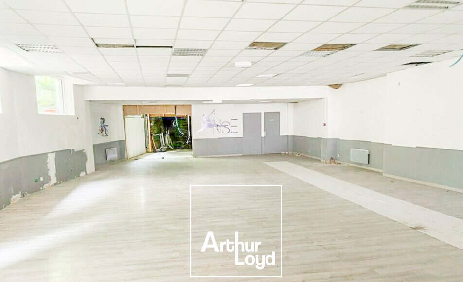 OME IMMOBILIER LOCATION-LOCAL COMMERCIAL-BRIVE_LA_GAILLARDE-19