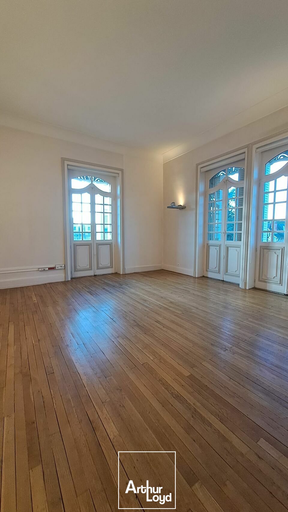 ARTHUR LOYD BRIVE LOCATION-BUREAUX-BRIVE-LA-GAILLARDE-19