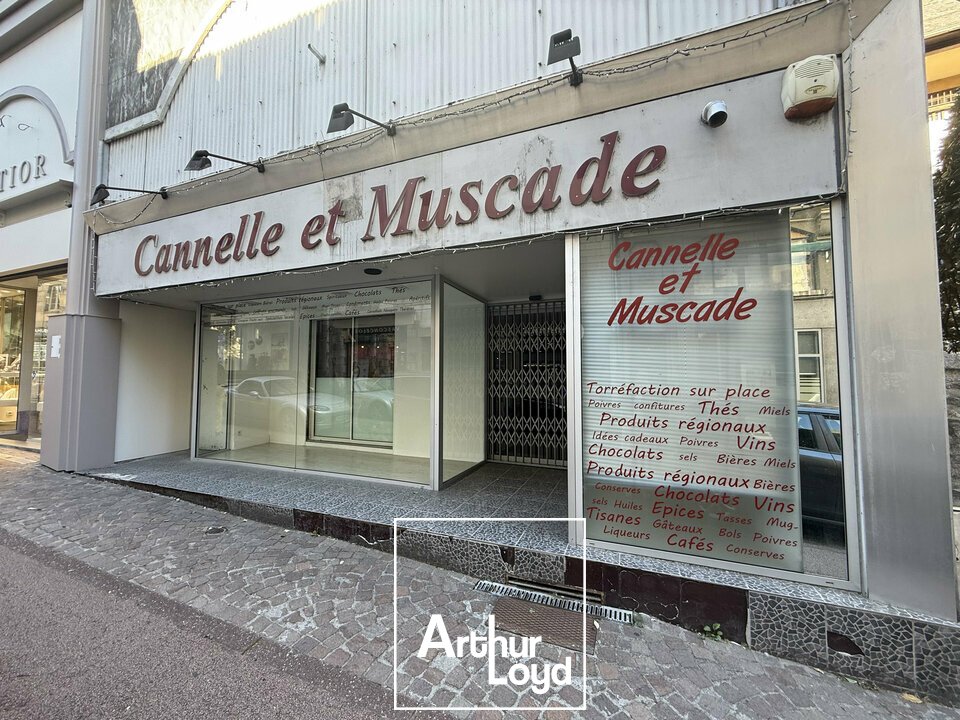 ARTHUR LOYD BRIVE LOCATION-LOCAL COMMERCIAL-USSEL-19