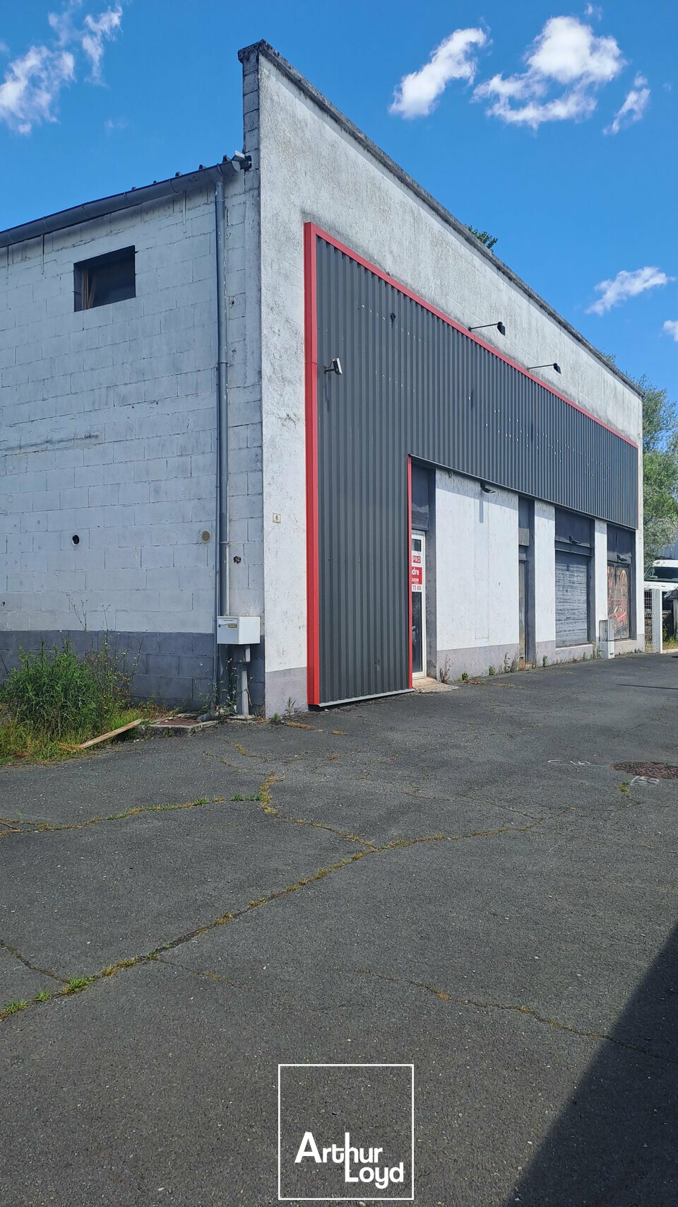 OME IMMOBILIER VENTE-LOCAL COMMERCIAL-BRIVE-LA-GAILLARDE-19