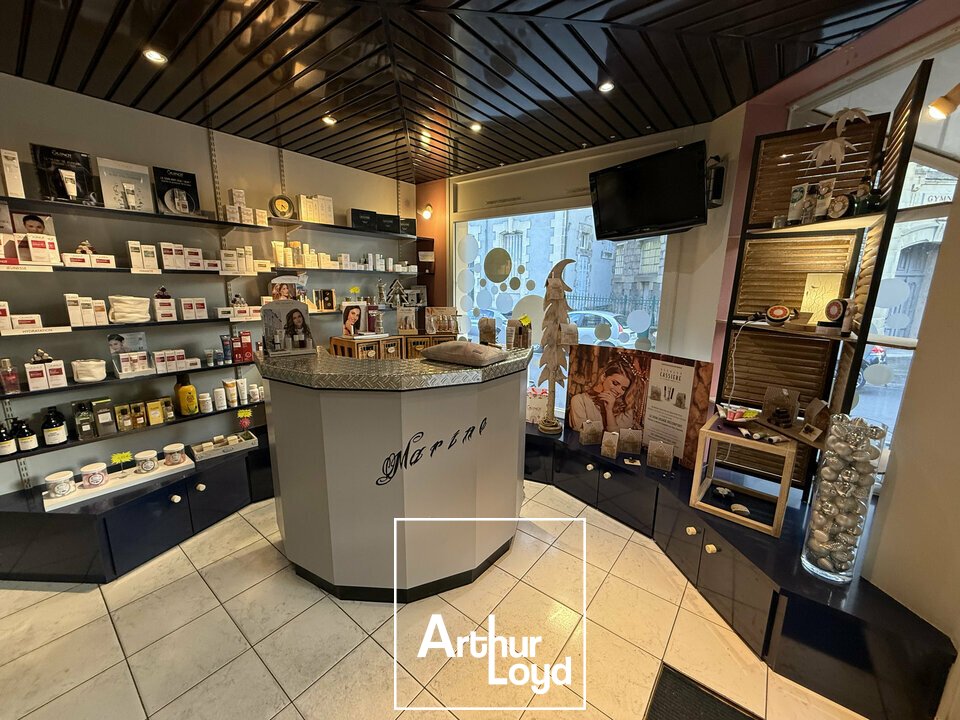 ARTHUR LOYD BRIVE LOCATION-LOCAL COMMERCIAL-BRIVE-LA-GAILLARDE-19