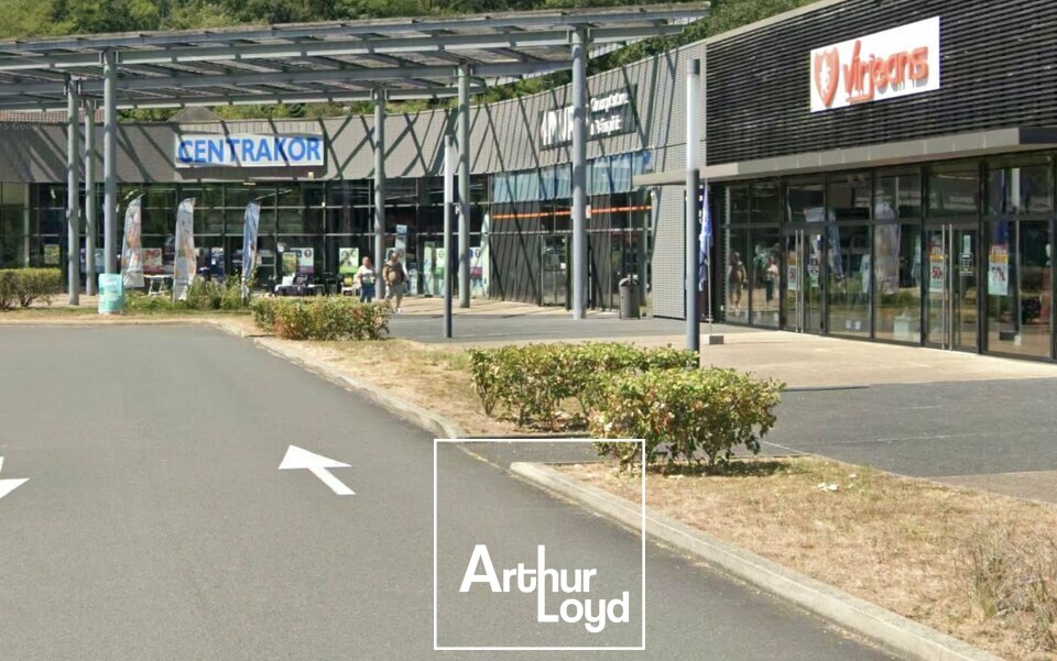 ARTHUR LOYD BRIVE LOCATION-LOCAL COMMERCIAL-MALEMORT-19
