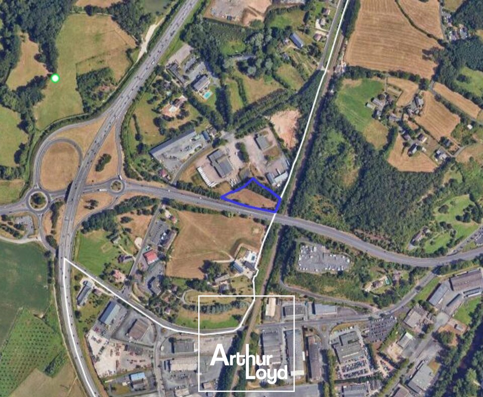 ARTHUR LOYD BRIVE VENTE-TERRAIN-USSAC-19