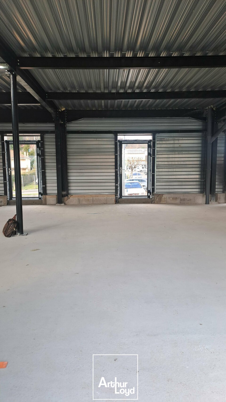 OME IMMOBILIER LOCATION-BUREAUX-SARLAT-LA-CANEDA-24