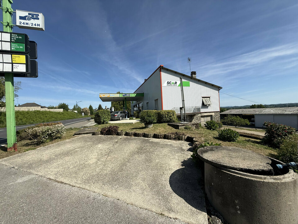 ARTHUR LOYD BRIVE VENTE-BUREAUX-SAINTE-FEREOLE-19