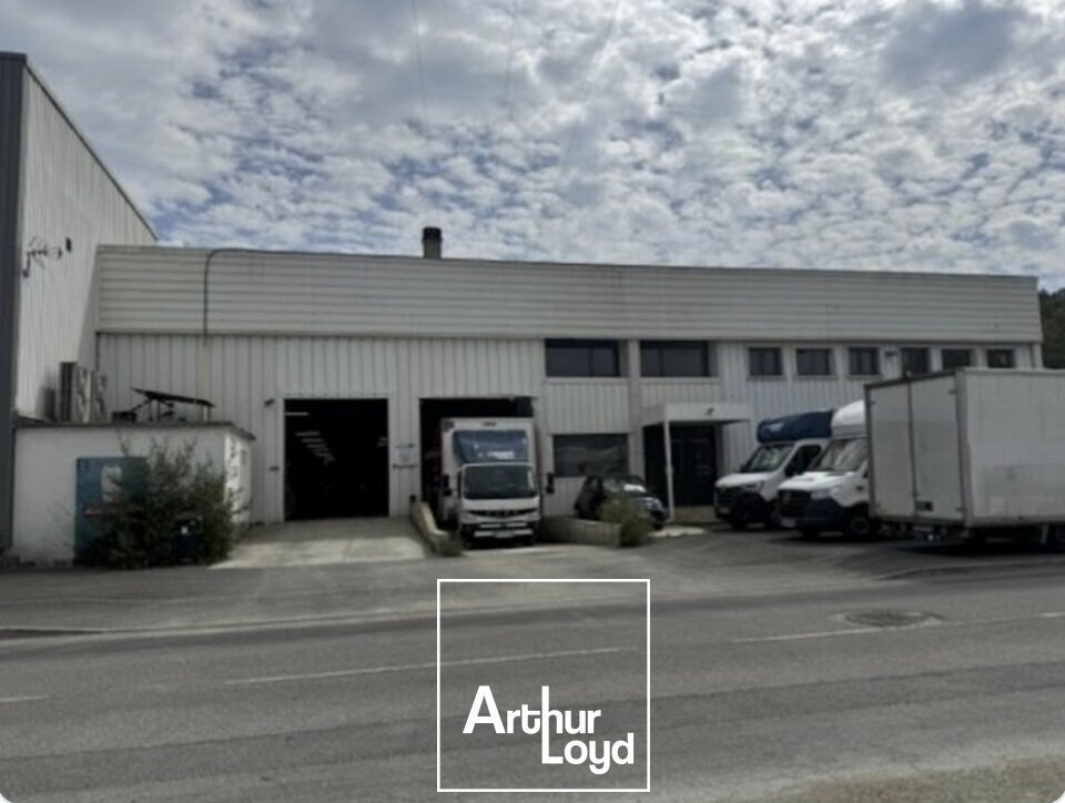ARTHUR LOYD BRIVE LOCATION-ENTREPOT-TERRASSON-LAVILLEDIEU-24
