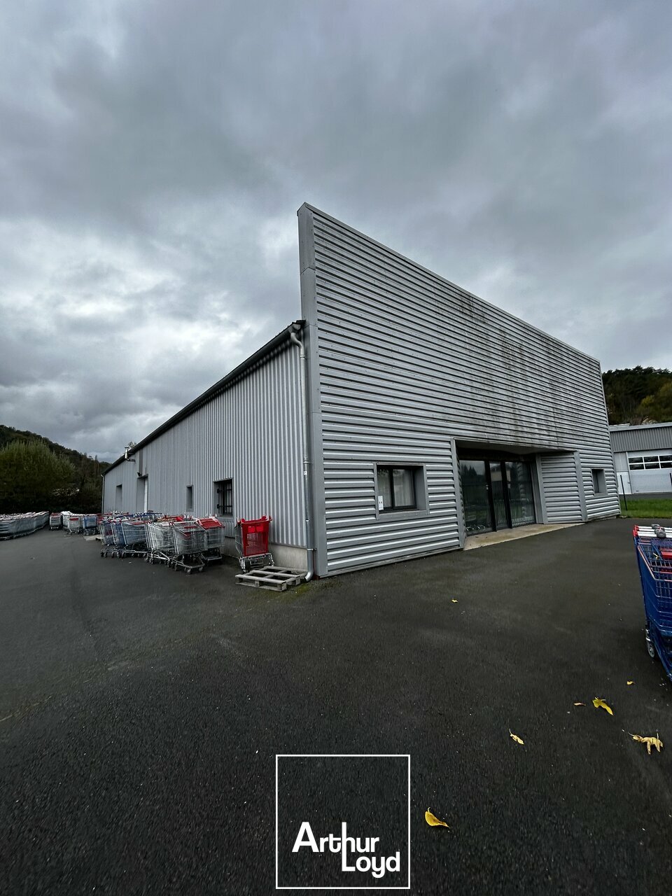 OME IMMOBILIER LOCATION-LOCAL D'ACTIVITE-TERRASSON-LAVILLEDIEU-24