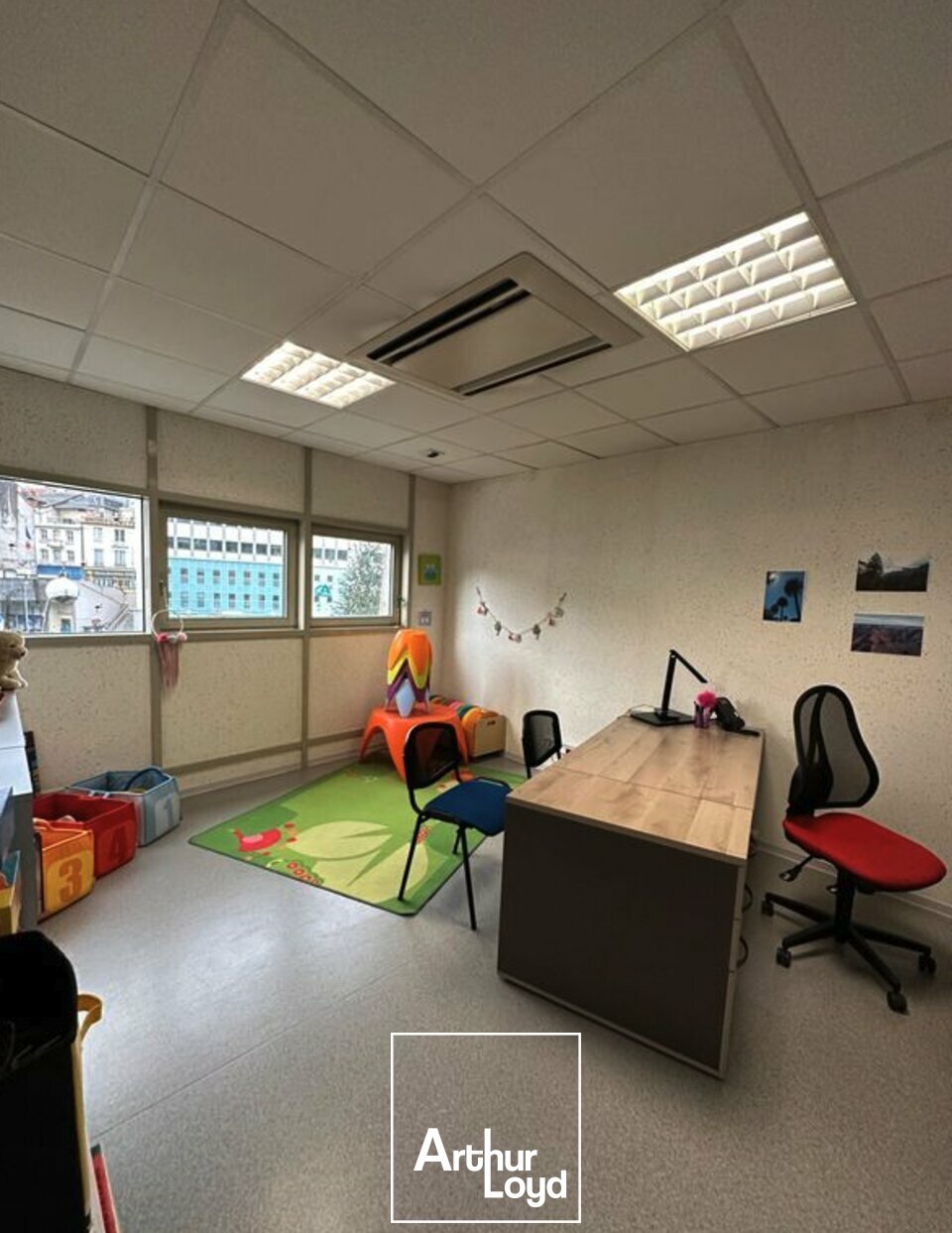 ARTHUR LOYD BRIVE LOCATION-BUREAUX-TULLE-19