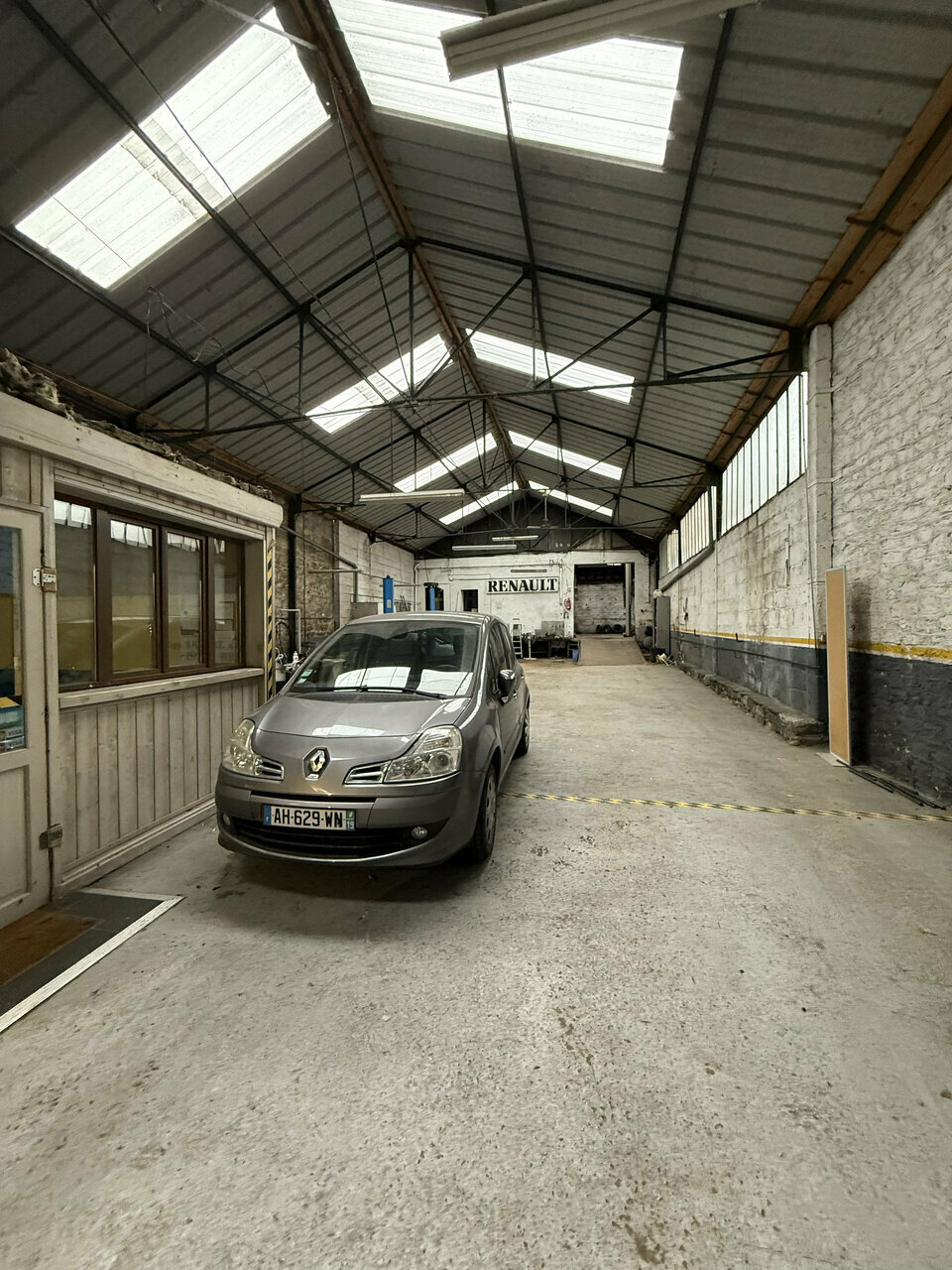 ARTHUR LOYD BRIVE VENTE-BUREAUX-BRIVE-LA-GAILLARDE-19