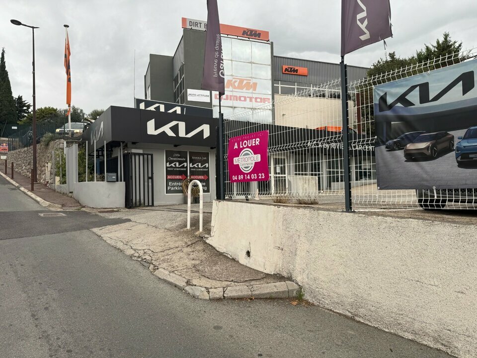 METROPOLE COMMERCES LOCATION-LOCAL COMMERCIAL-GRASSE-06