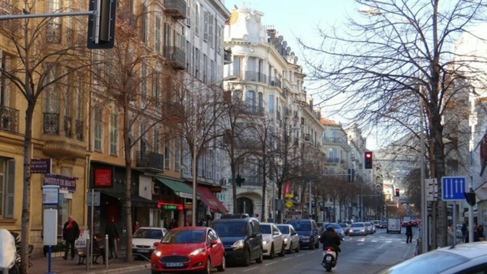 METROPOLE COMMERCES VENTE-LOCAL COMMERCIAL-NICE-06