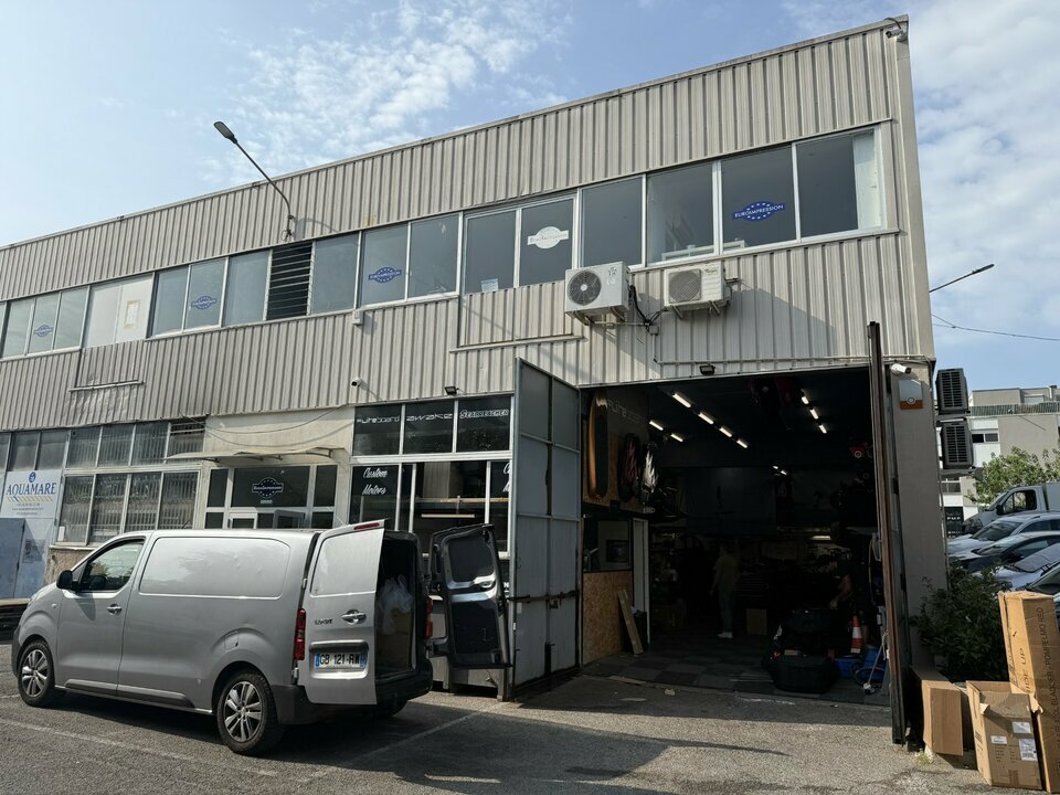 METROPOLE COMMERCES LOCATION-LOCAL D'ACTIVITE-VILLENEUVE-LOUBET-06