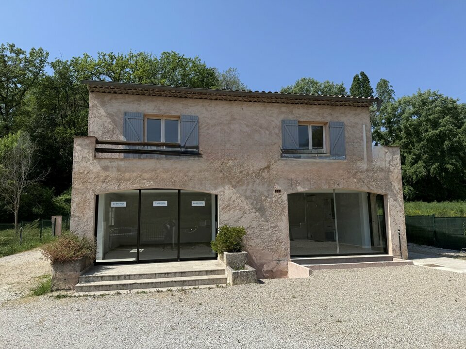 METROPOLE COMMERCES LOCATION-LOCAL COMMERCIAL-LA_COLLE-SUR-LOUP-06