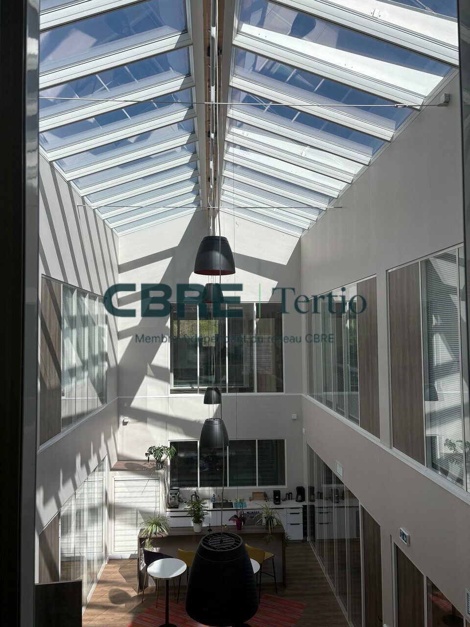 CBRE Tertio LOCATION-BUREAUX-LA_VILLE-AUX-DAMES-37