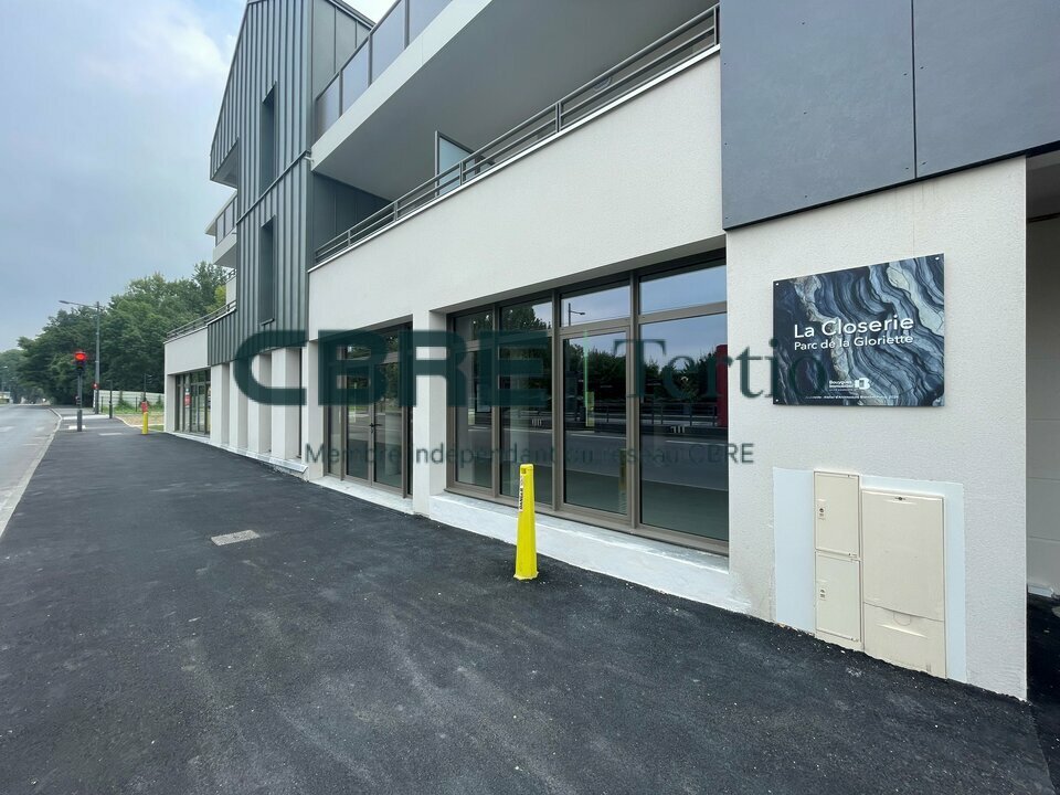 CBRE Tertio VENTE-BUREAUX-TOURS-37