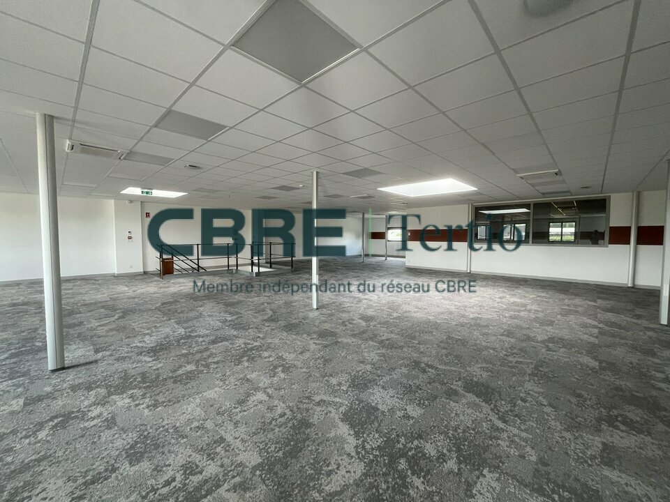 CBRE Tertio LOCATION-BUREAUX-LA_VILLE-AUX-DAMES-37