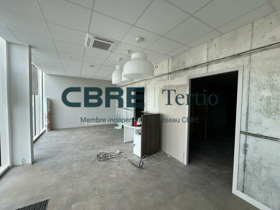 CBRE Tertio VENTE-LOCAL COMMERCIAL-SAINT_CYR_SUR_LOIRE-37