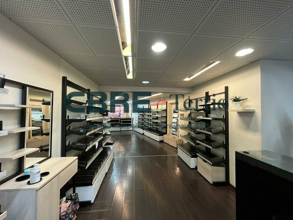 CBRE Tertio LOCATION-LOCAL COMMERCIAL-TOURS-37