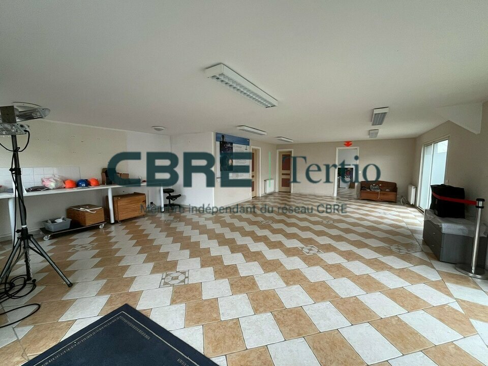 CBRE Tertio VENTE-BUREAUX-SAINT_PIERRE_DES_CORPS-37