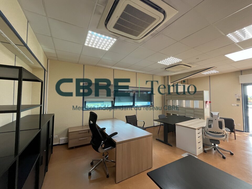 CBRE Tertio LOCATION-BUREAUX-LARCAY-37