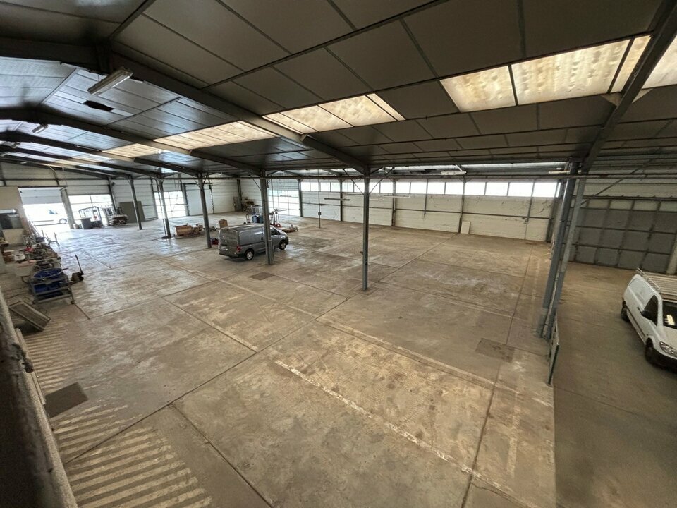 CBRE Tertio LOCATION-LOCAL D'ACTIVITE-SAINT_PIERRE_DES_CORPS-37