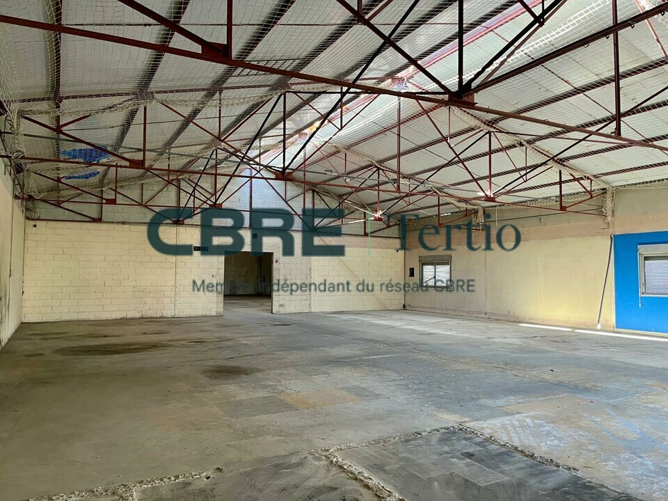 CBRE Tertio LOCATION-LOCAL D'ACTIVITE-TOURS-37