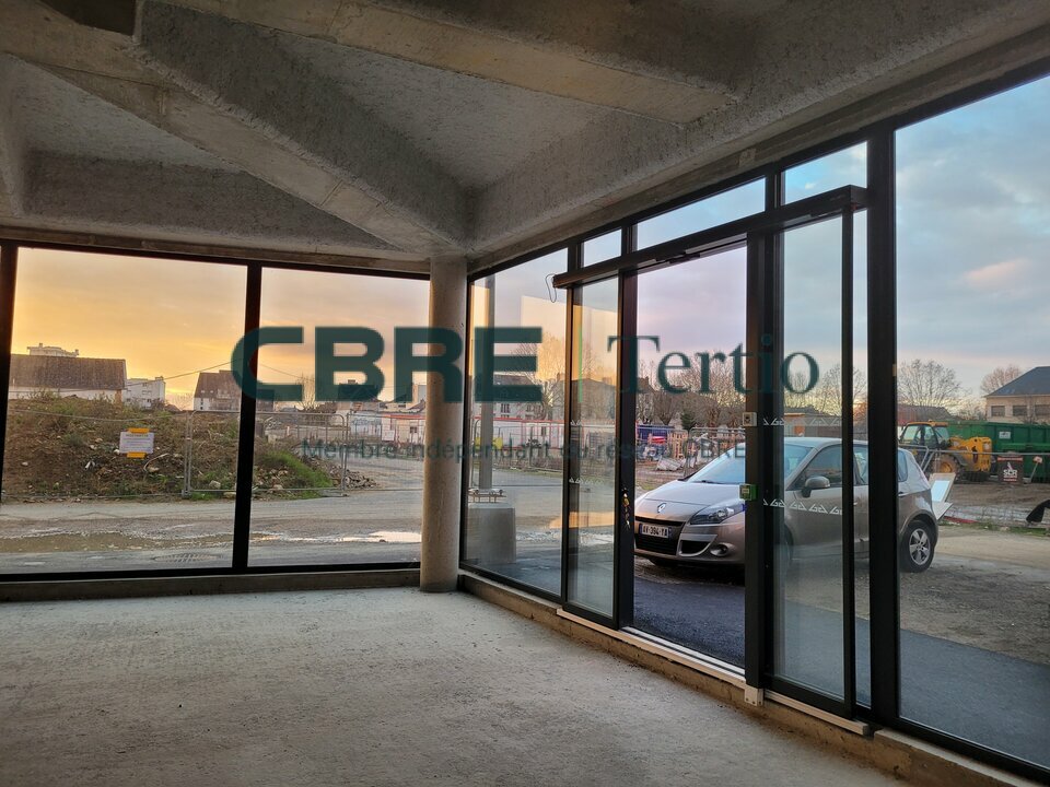 CBRE Tertio LOCATION-LOCAL COMMERCIAL-TOURS-37