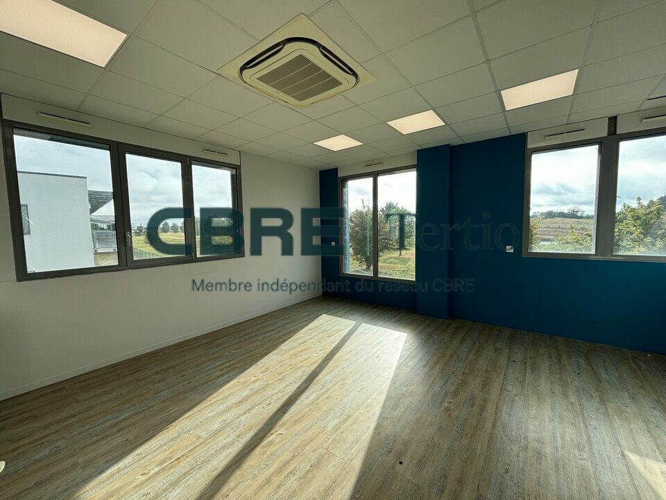 CBRE Tertio VENTE-BUREAUX-PARCAY-MESLAY-37
