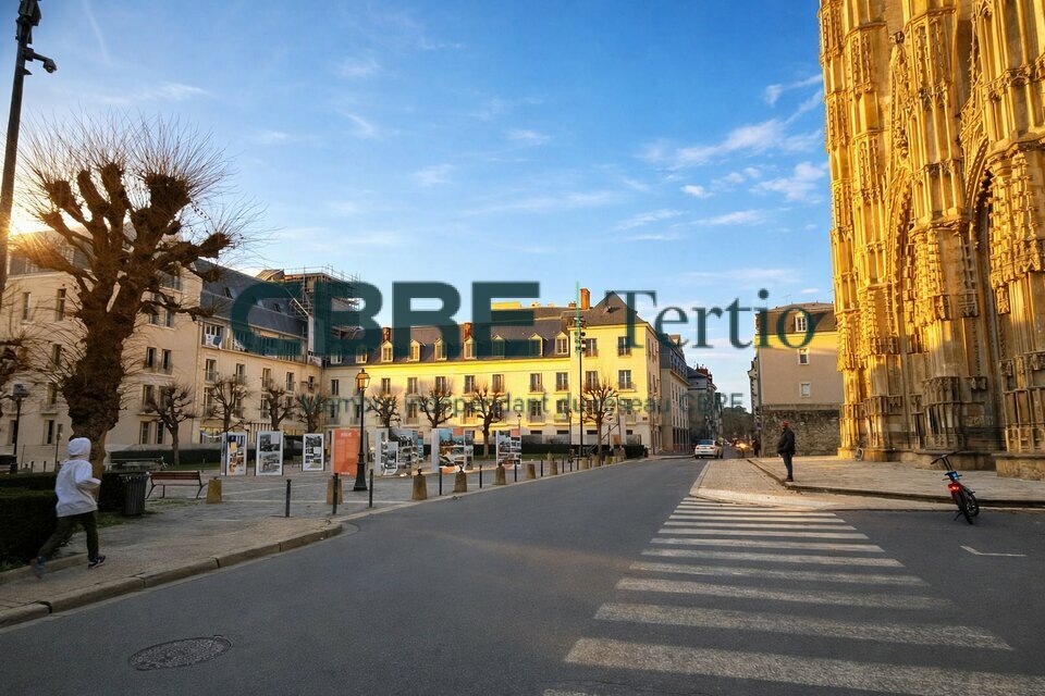 CBRE Tertio LOCATION-LOCAL COMMERCIAL-TOURS-37