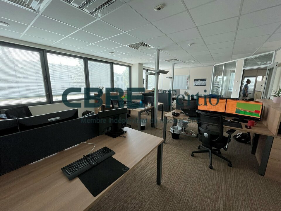 CBRE Tertio LOCATION-BUREAUX-TOURS-37
