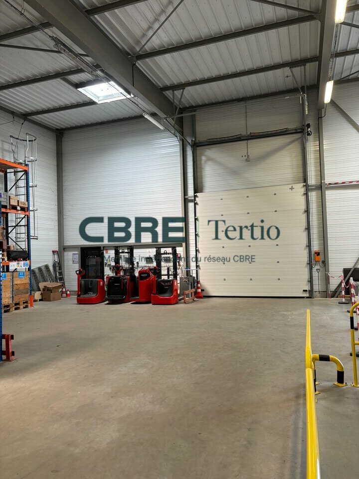 CBRE Tertio LOCATION-LOCAL D'ACTIVITE-PARCAY_MESLAY-37
