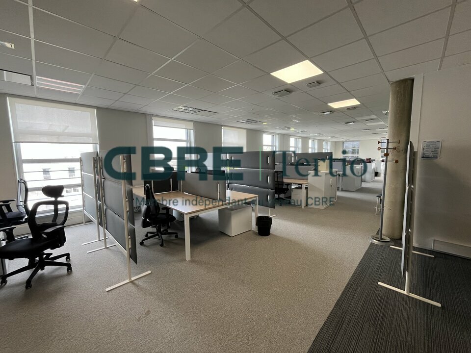CBRE Tertio LOCATION-BUREAUX-TOURS-37