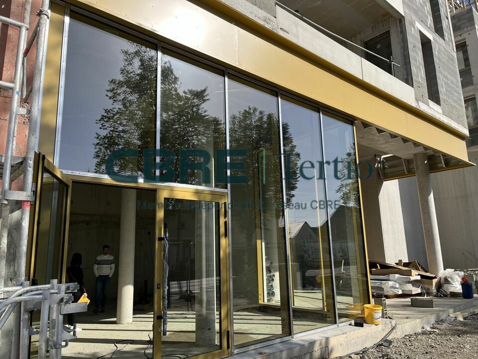 CBRE Tertio LOCATION-LOCAL COMMERCIAL-TOURS-37