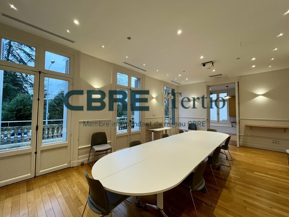 CBRE Tertio LOCATION-BUREAUX-TOURS-37