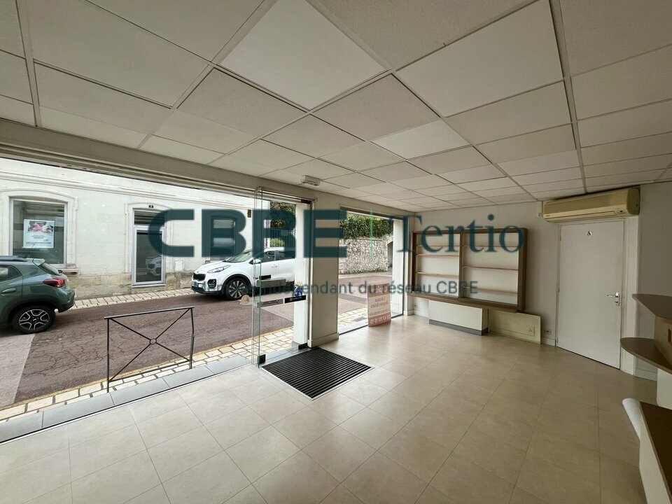 CBRE Tertio LOCATION-LOCAL COMMERCIAL-SAINT-AVERTIN-37